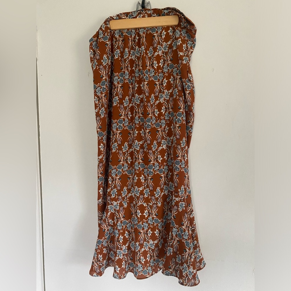 NWT Max studio wrap skirt size M